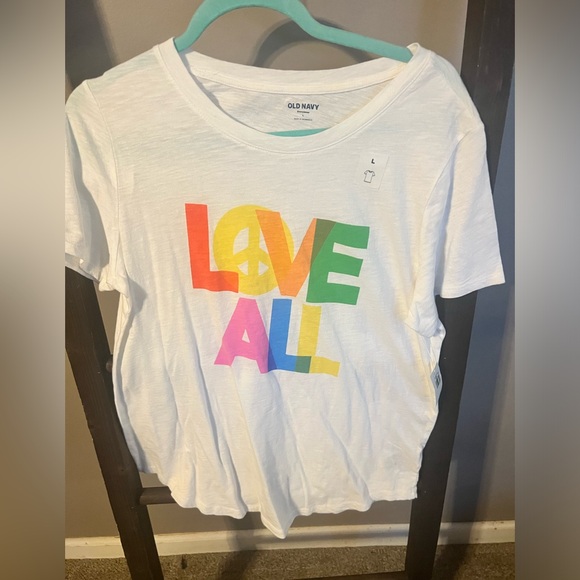 Love All Old Navy Tee size large - Picture 1 of 2
